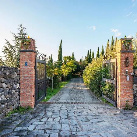 Apartment Fontana Del Cherubino *